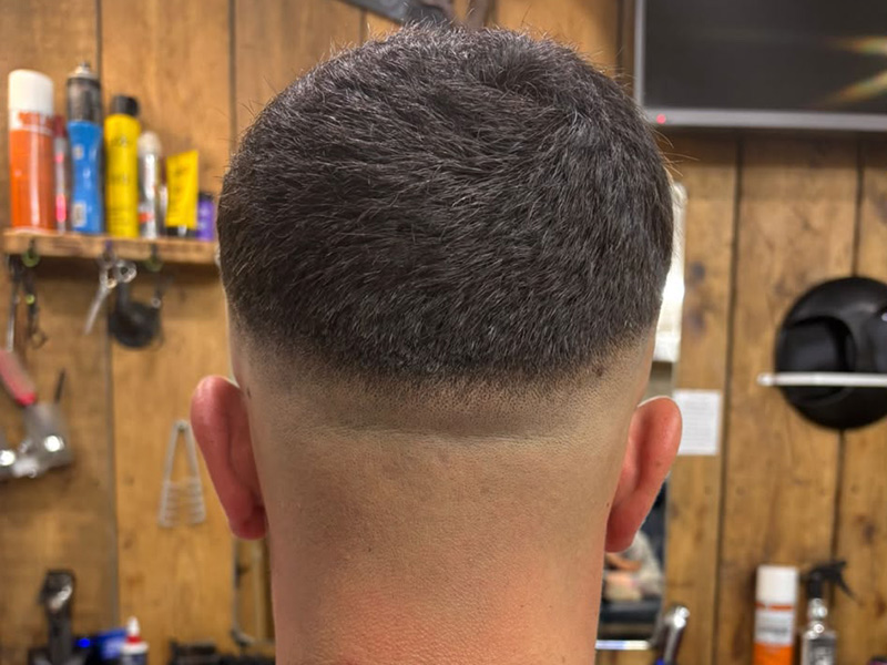 Gents beard trim and sharp hair outline styling in Havant